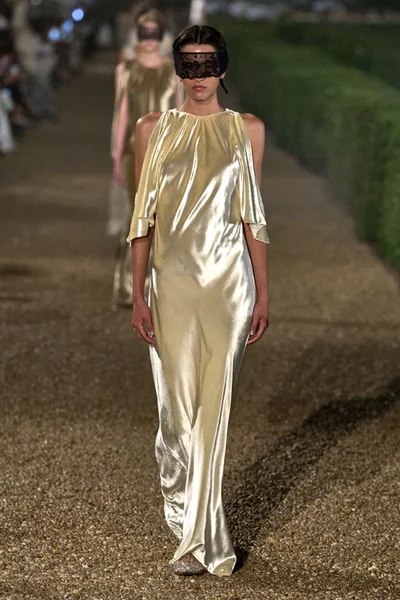Look 67